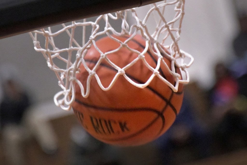 High school sports roundup (Jan. 12)